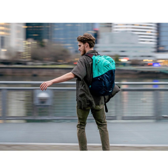 Рюкзак Osprey Comet 30 reverie green/cetacean blue - O/S - зеленый/синий  