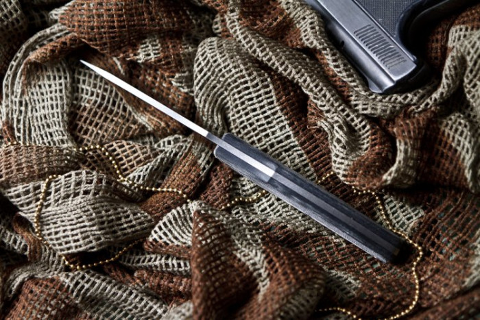 Нож Kizlyar Supreme Urban серый, сталь AUS8, рукоять микарта  