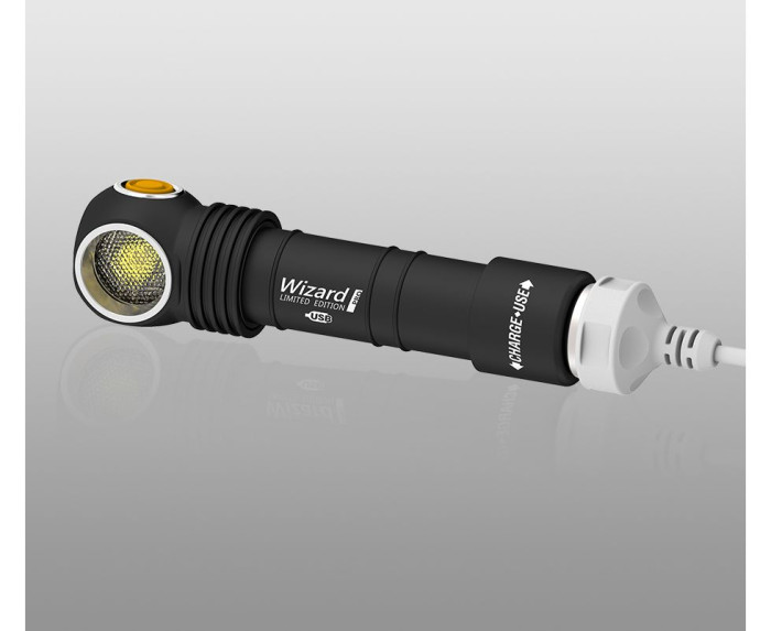 Налобный фонарь Armytek Wizard Pro Magnet USB + 18650 Nichia LED Warm CRI  