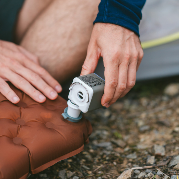 Многофункциональный воздушный насос-фонарь Naturehike CNK2550ZM012, зеленый  