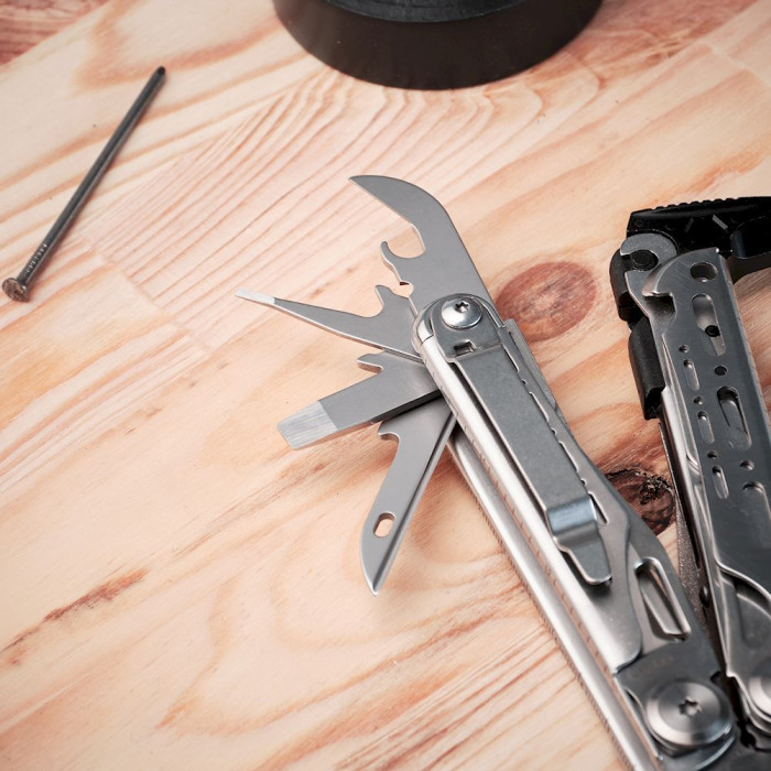 Мультитул HX Outdoors GQ-22A  