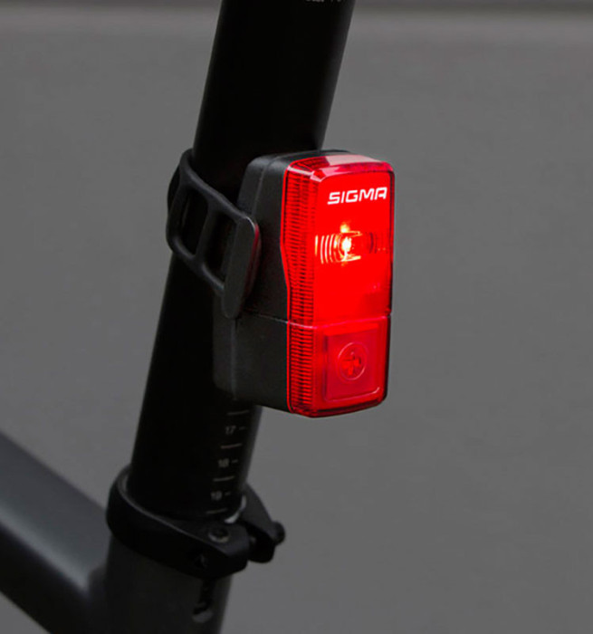Велофонарь Sigma Sport Cubic Flash (15915)  