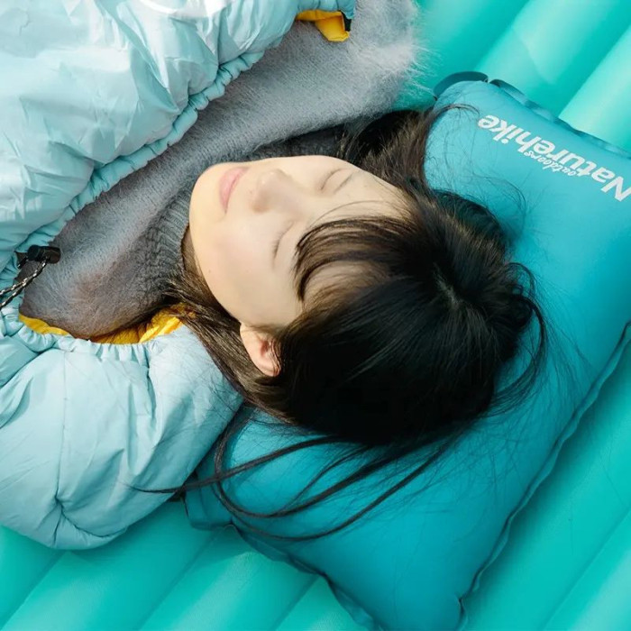 Самонадувающаяся подушка Naturehike Sponge automatic Inflatable Pillow (NH17A001-L), синий  