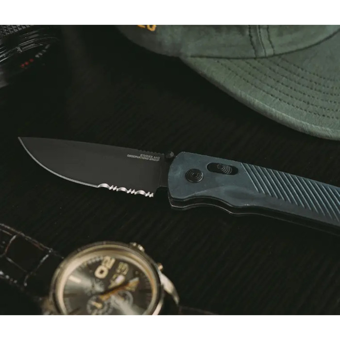 Нож SOG Flash AT, Urban Grey, Partially Serrate (SOG 11-18-06-41)  