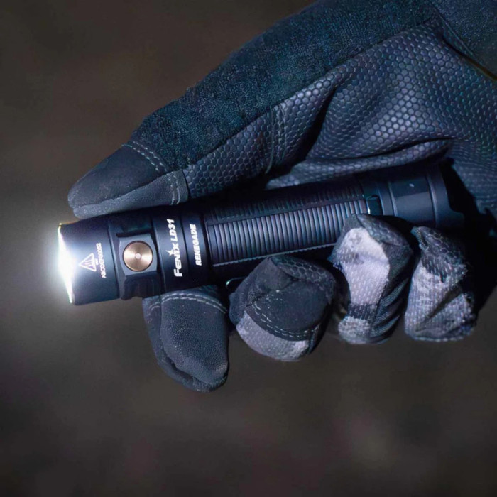 Фонарь ручной Fenix ​​LD31R Renegade  