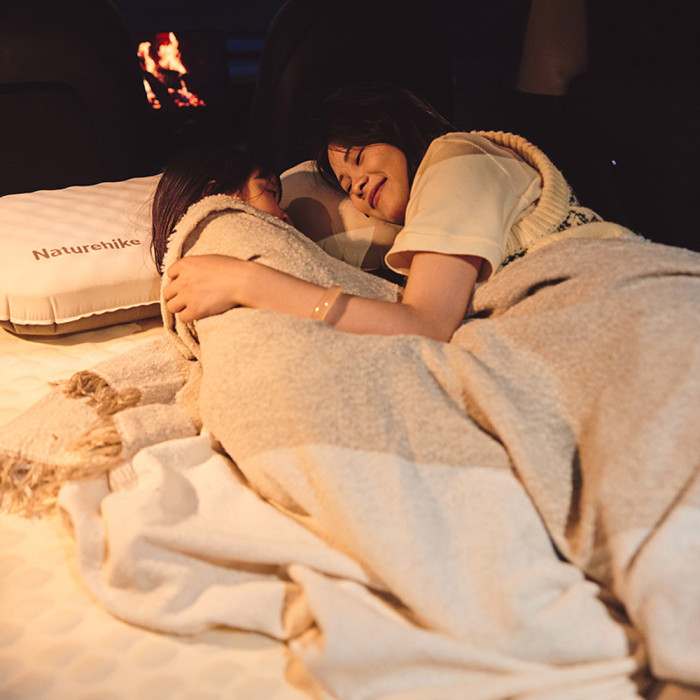 Матрац самонадувающийся автомобильный двойной Naturehike CNK2450WS010, светлый хаки  