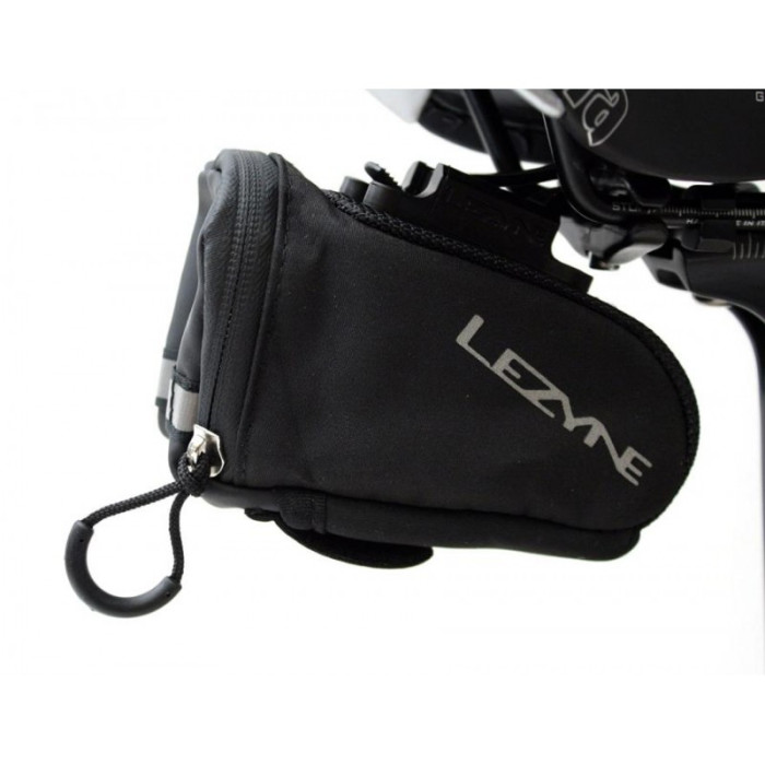 Подседельная сумка Lezyne M - CADDY 0,4л Y13 черная  