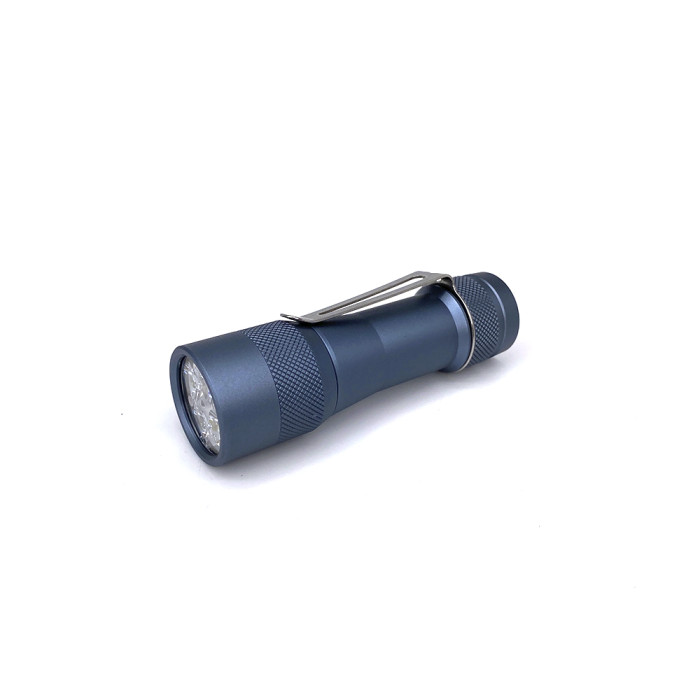 Карманный фонарь Lumintop FW4A 3600LM 208M IPX8 серый  