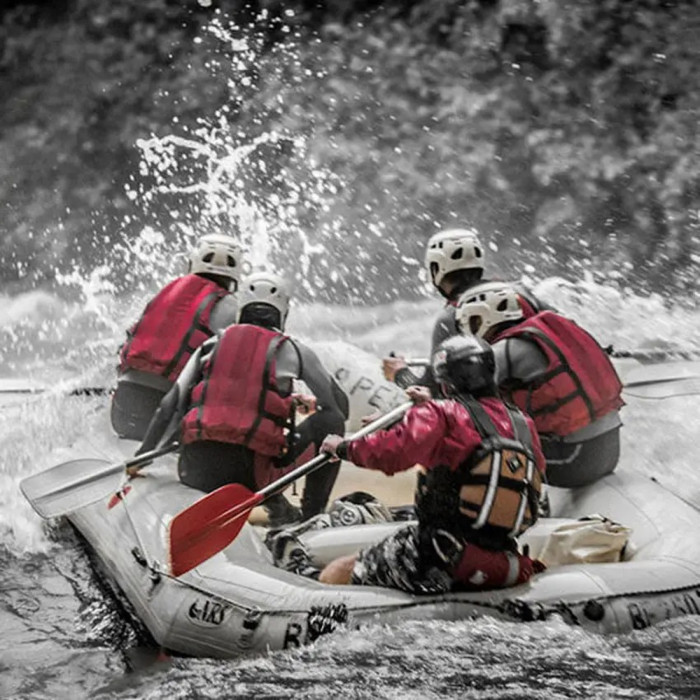 Аптечка Lifesystems Waterproof First Aid Kit  