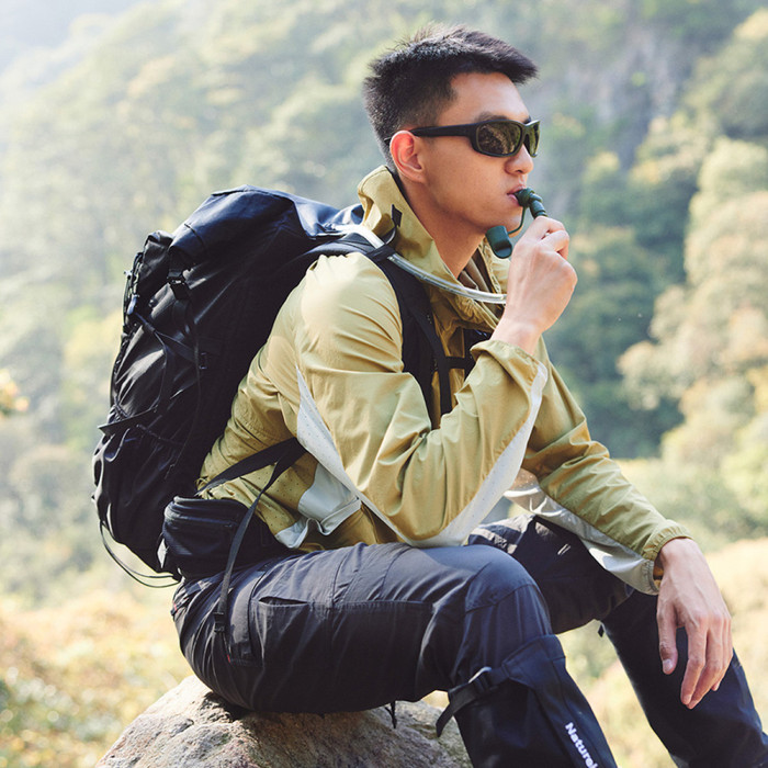 Питьевая система (гидратор) Naturehike CNK2450CF011, 3л. прозрачная  