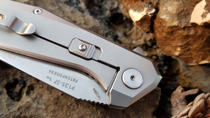 Нож Ruike P135-SF  