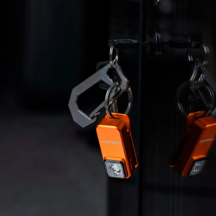 Фонарь Olight Oclip Orange  