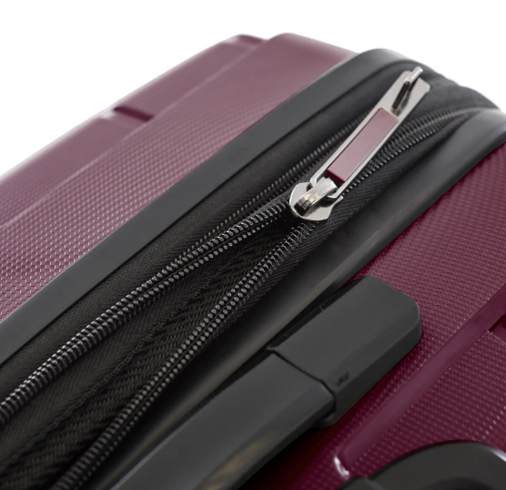 Чемодан Heys Maximus (S) Wine Red (10136-0052-21)  