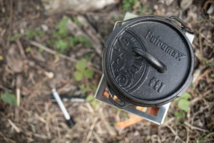 Казан-жаровня чугунная Petromax Dutch Oven ft1 плоское дно 0,9 л  