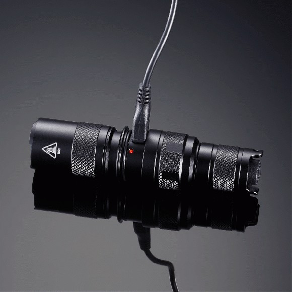 Карманный фонарь Nitecore MH1C, 550 люмен  