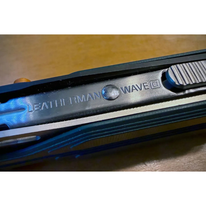 Мультиинструмент Leatherman Wave Alpha Cascadia  