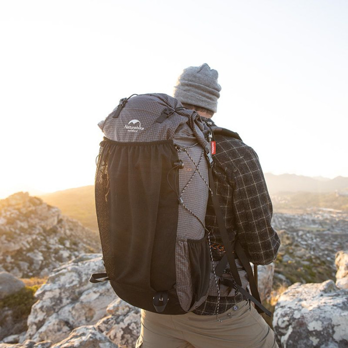 Рюкзак туристический Naturehike Rock NH19BP095, 60+5 л, графит в клетку  