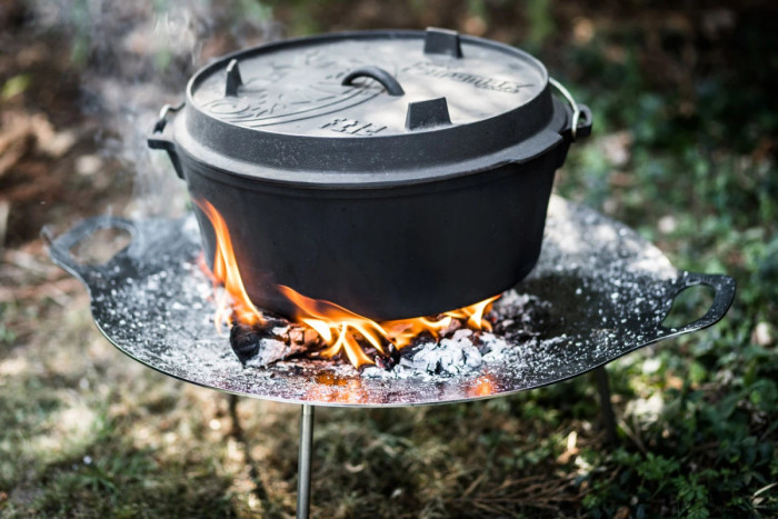 Казан-жаровня чугунная Petromax Dutch Oven ft12 на ножках 10,8 л  