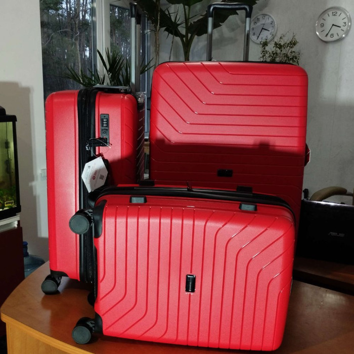 Чемодан Swissbrand Eden (S) Red (SWB_LHEDE201S)  