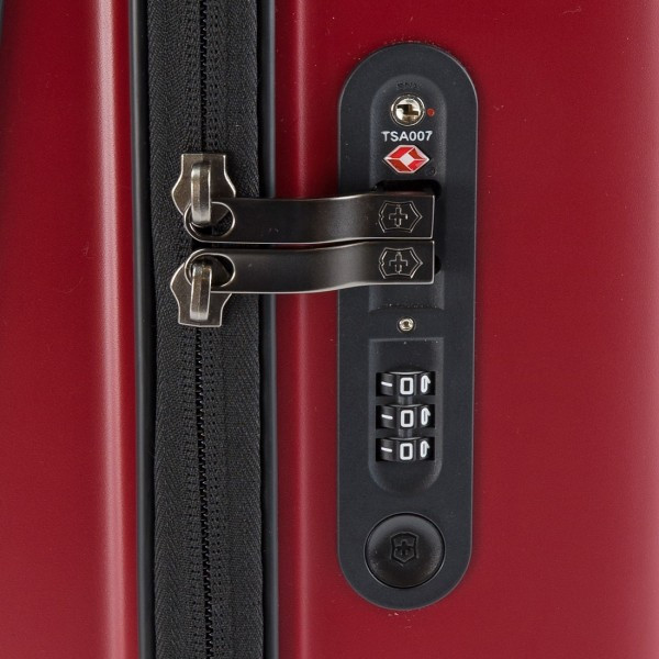Чемодан на 4 колесах Victorinox Travel Spectra 2.0/Red 29 л S Compact (Vt313180.03)  