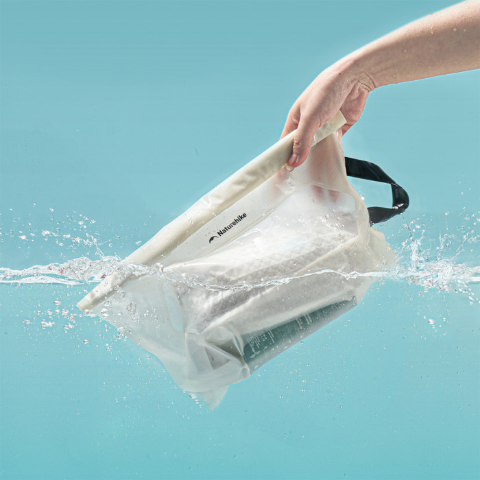 Водонепроницаемая косметичка Naturehike CNK2450XB021 Far Mountain, белая  