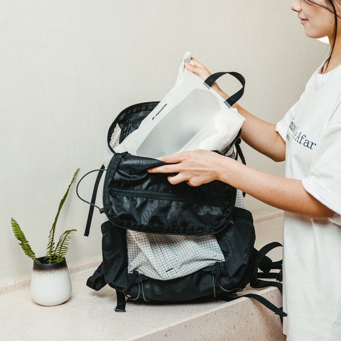 Водонепроницаемая косметичка Naturehike CNK2450XB021 Far Mountain, белая  