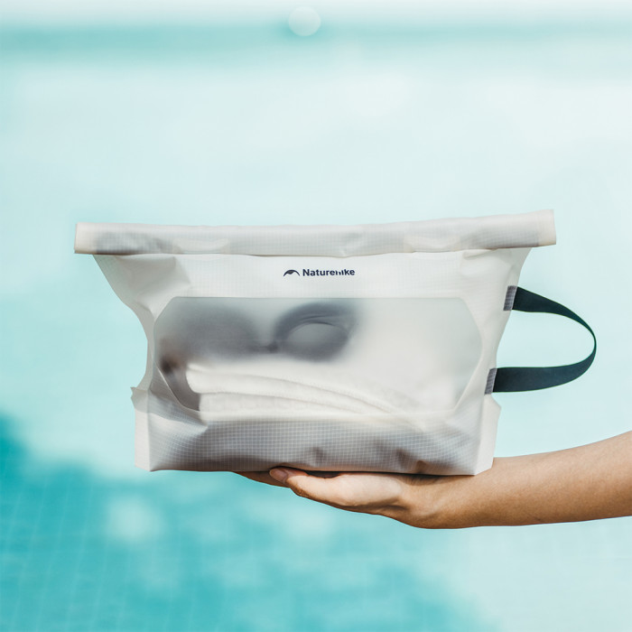 Водонепроницаемая косметичка Naturehike CNK2450XB021 Far Mountain, белая  