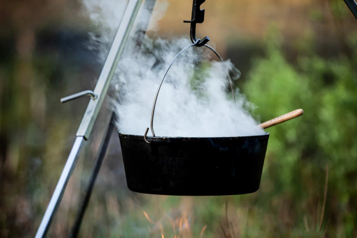 Казан-жаровня чугунная Petromax Dutch Oven ft12 плоское дно 10,8 л  