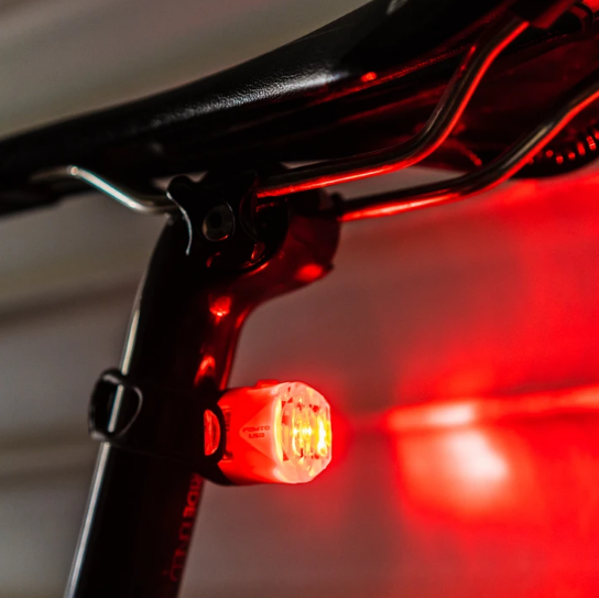 Комплект велофар Lezyne FEMTO USB DRIVE PAIR белый 15/5 люменов Y13  