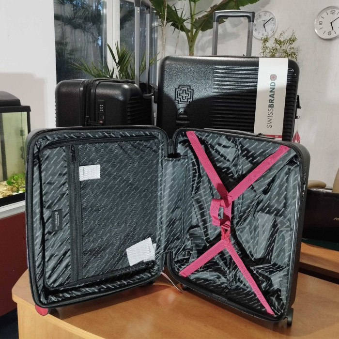 Чемодан Swissbrand Enstone (L) Black (SWB_LHENS001L)  