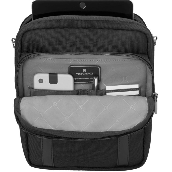 Мужская сумка Victorinox Travel WERKS PROFESSIONAL Cordura/Black  