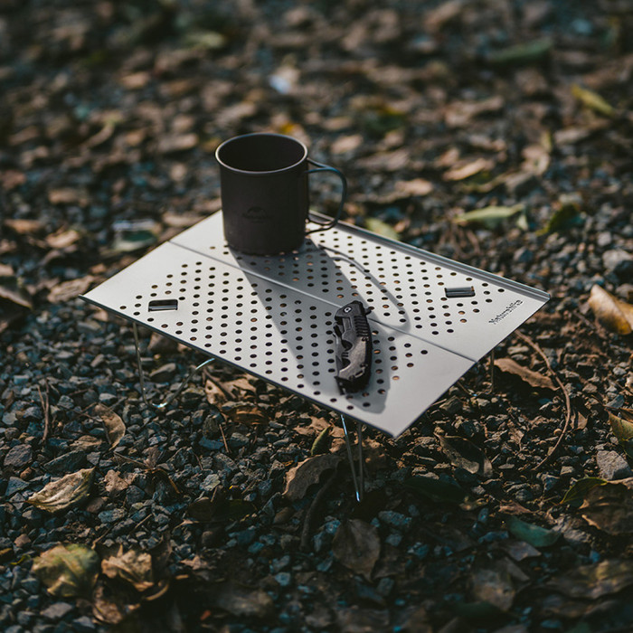 Складной стол Naturehike CNK2450JJ024, 31х21 см, алюминий, серый  