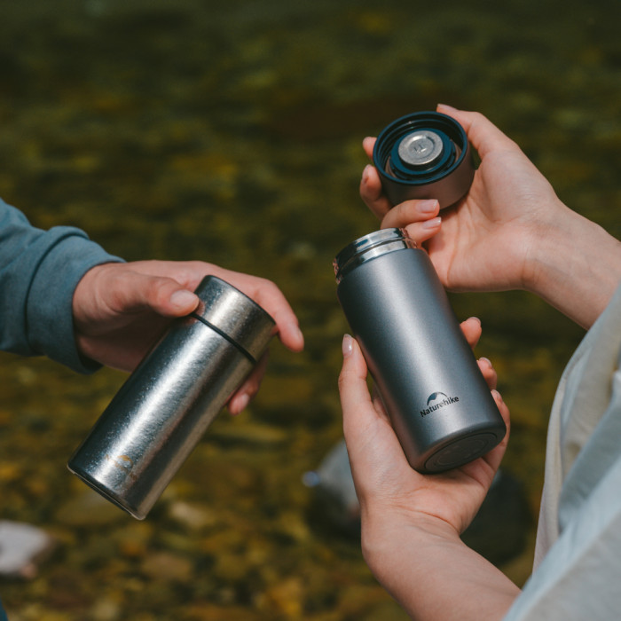 Термос Naturehike CNK2550CF017, титан, 0.2 л, светло-серый  