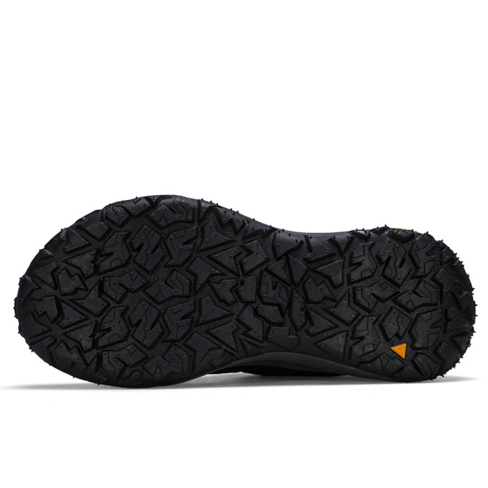Кроссовки мужские повседневные Humtto Pace черные 41  