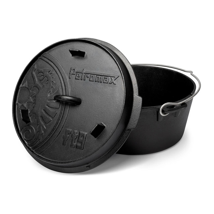 Казан-жаровня чугунная Petromax Dutch Oven ft9 плоское дно 7,5 л  