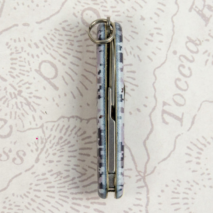 Складной нож Victorinox CLASSIC SD ARMY Пиксель синий с красн Лого 0.6223.3.W3943pw  
