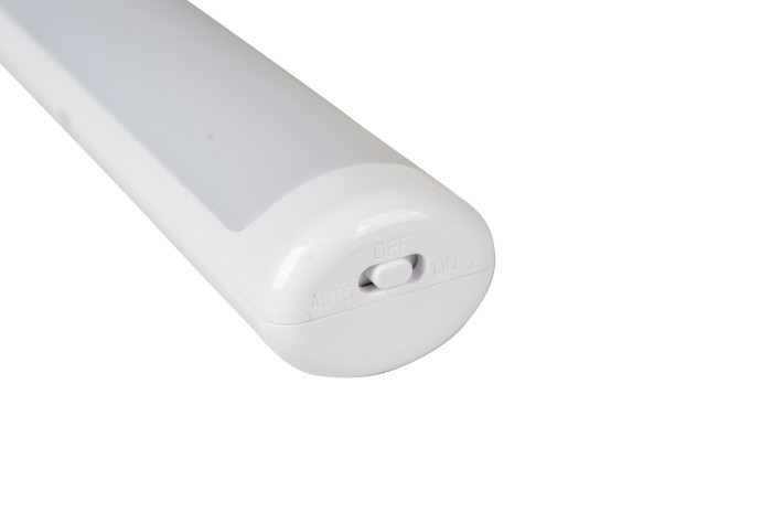 Фонарь кемпинговый Bo-Camp With Hooks LED 65 люмен, белый (5818796)  