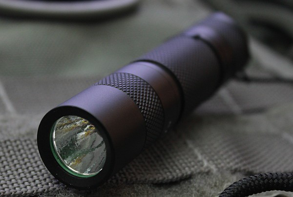 Карманный фонарь Convoy T2 XPG2 5500K AA, 380 люмен  