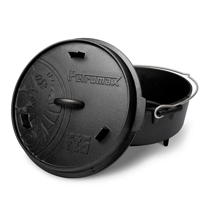 Казан-жаровня чугунная Petromax Dutch Oven ft6 на ножках 5,5 л  