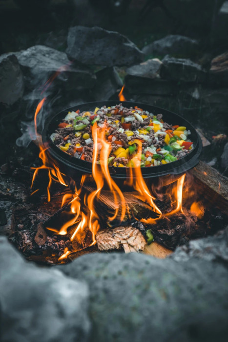 Казан-жаровня чугунная Petromax Dutch Oven ft9 на ножках 7,5 л  