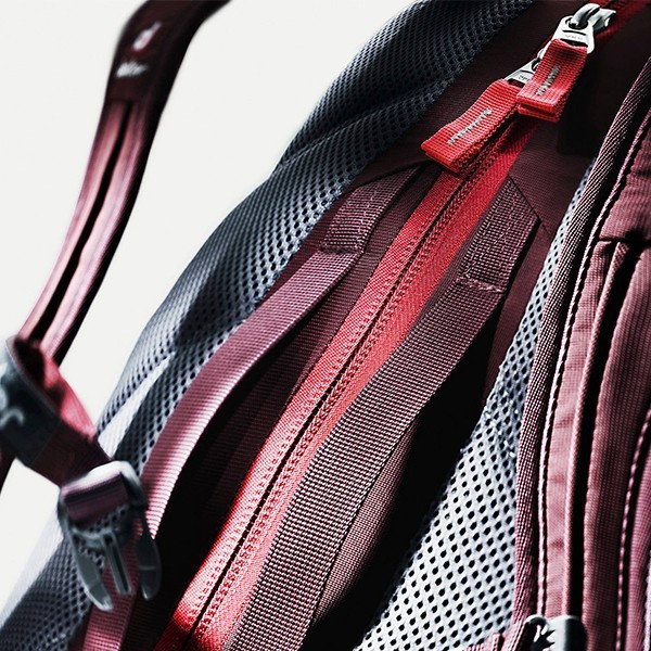 Рюкзак Deuter Gravity Motion SL цвет 5324 maron-arctic  