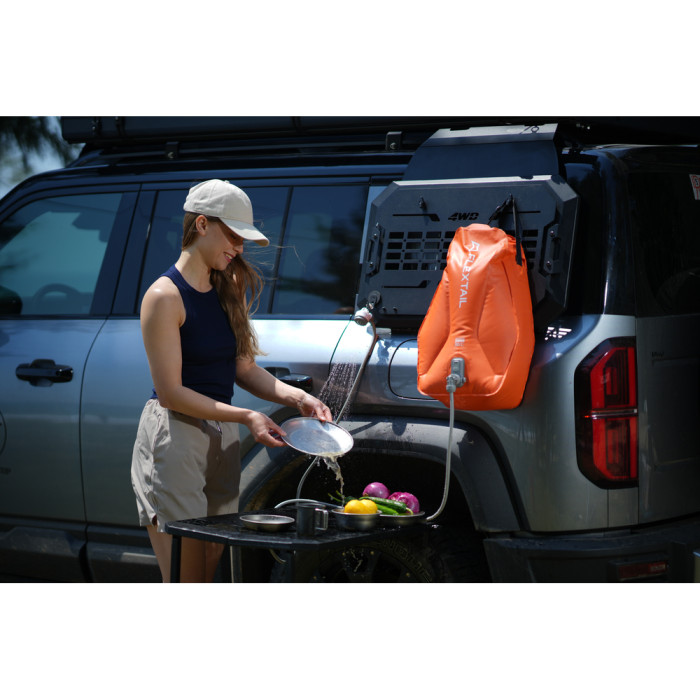 Душ портативный с емкостью и насосом Flextail Tiny Shower Bag, 20л, оранжевый  