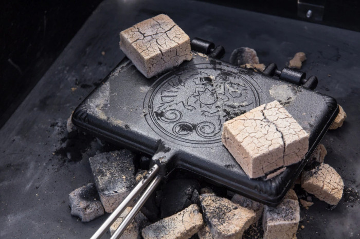 Брикеты угольные Petromax Cabix Plus Briquettes for Dutch Oven and BBQ 3 кг  