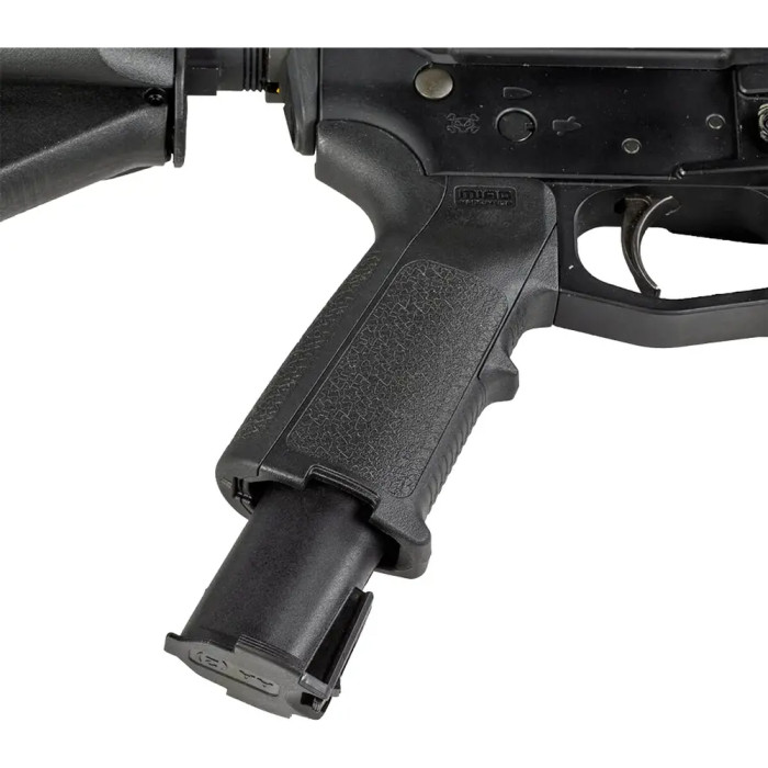 Вкладыш Magpul в пистолетную рукоятку MAID/MOE с отсеком для AA/AAA  