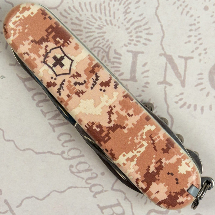 Складной нож Victorinox CLIMBER ARMY Пиксель песочный 1.3703.7.W3944p  