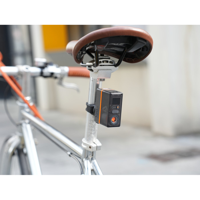 Велосипедный мини насос-задняя фара Flextail Tiny Tire Pump ACS, черный  