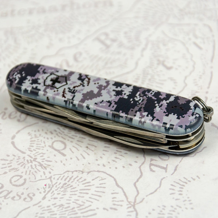 Складной нож Victorinox CLIMBER ARMY Пиксель синий 1.3703.3.W3942p  