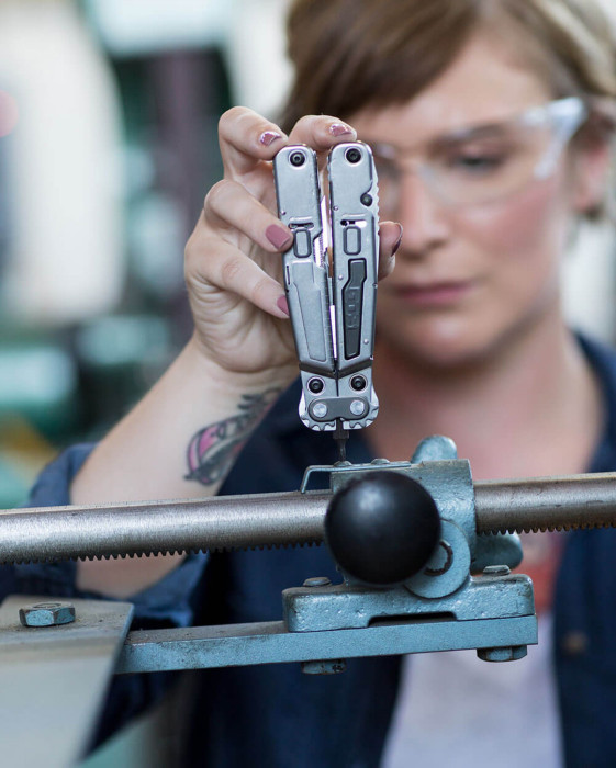 Мультиинструмент SOG Powergrab (PM1001-CP)  