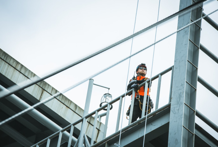 Налобный фонарь Cyansky HS6R SST 40 SST-20-W  