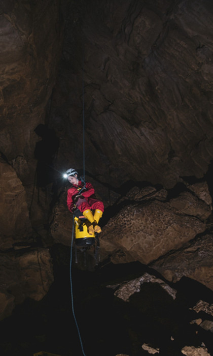 Налобный фонарь Cyansky HS6R SST 40 SST-20-W  